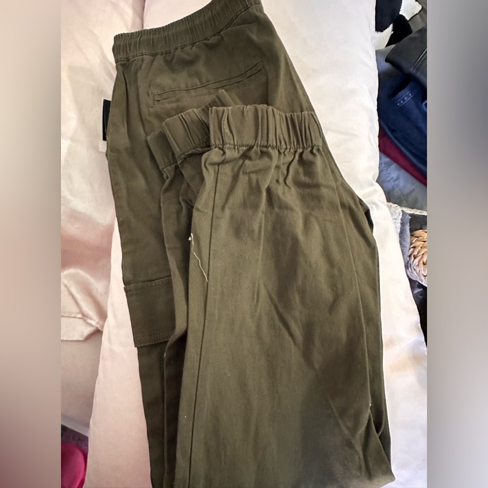 Men’s cargo joggers green size L